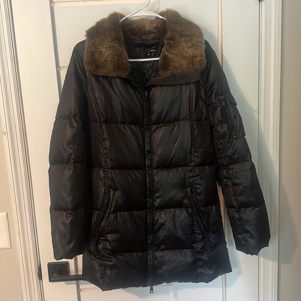 Aqua faux fur-trim glossy puffer coat M